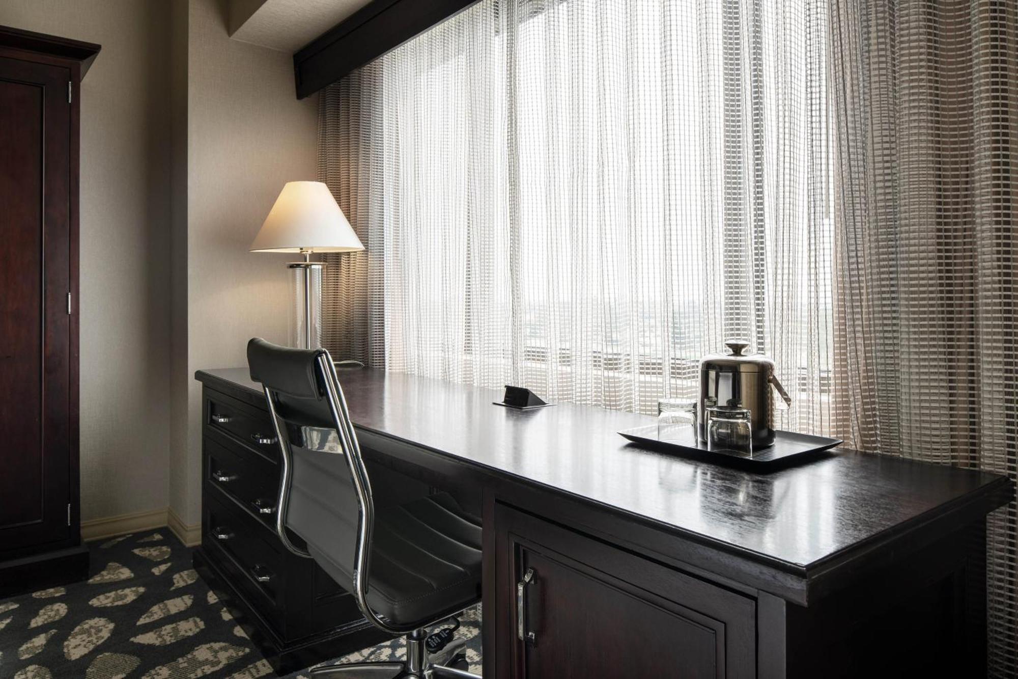 Sheraton Garden Grove-Anaheim South Buitenkant foto