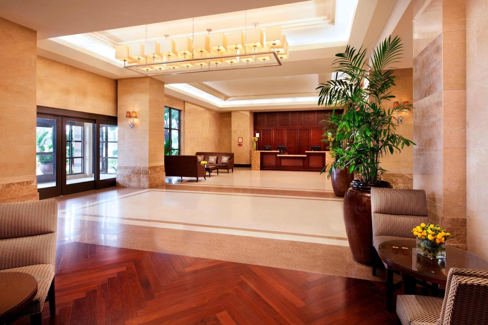 Sheraton Garden Grove-Anaheim South Buitenkant foto