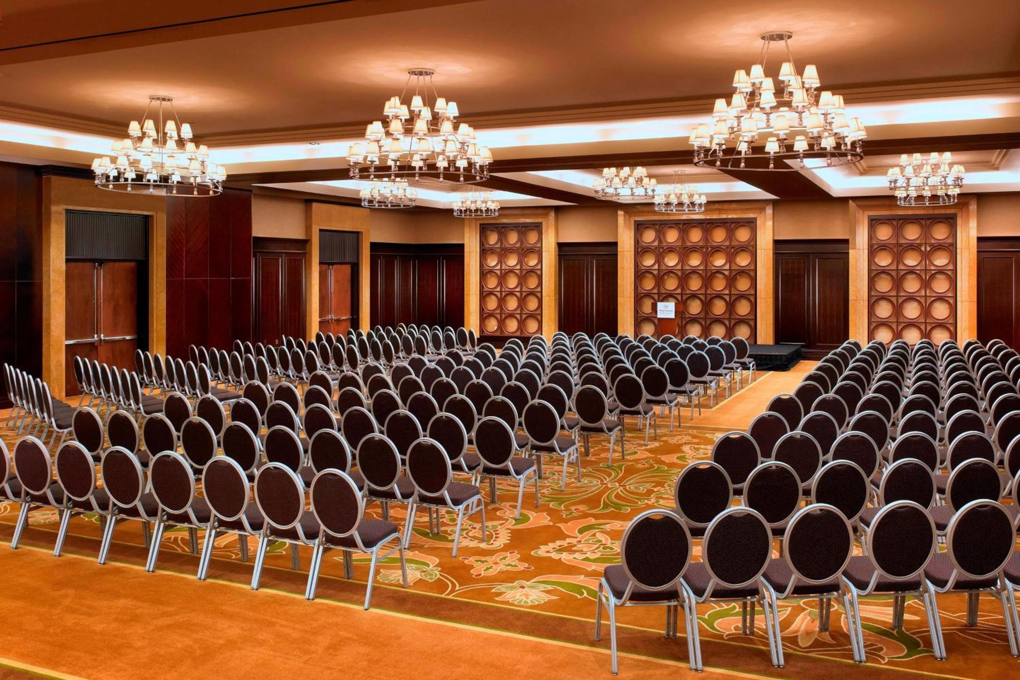 Sheraton Garden Grove-Anaheim South Buitenkant foto